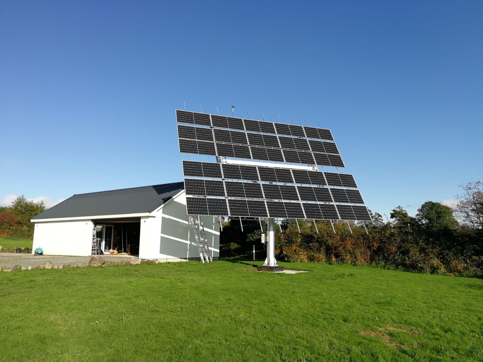 نیروگاه 25 کیلوواتی PV ایرلند، از پنل های خورشیدی تمام صفحه 460 واتی مونو DAH استفاده می کند