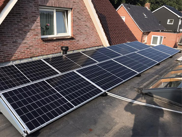 هلند پروژه خورشیدی سیستم خانه 5KW پشت بام —— ماژول مونو PV DAH